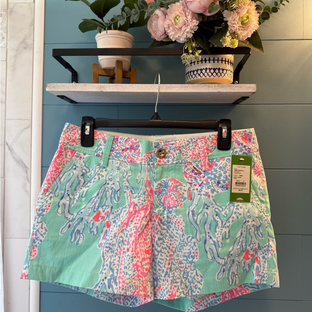 NWT Lilly Pulitzer Callahan Shorts Fansea Print Size 2 Aqua Pink Flat Front - Picture 3 of 11